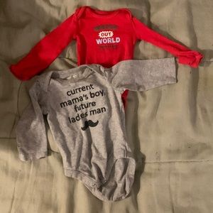 💜💜 2 long sleeved